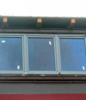 Krno mění okna, zase bude hokna